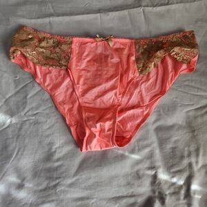 NWT VICTORIA'S SECRET VERY SEXY BIKINI M